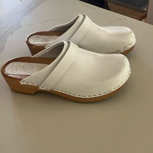 BJORK Classic White Leather Mules